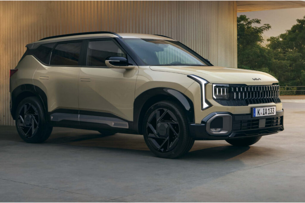 Kia Seltos Hybrid 2027 w kolorze Tan Beige - nowy cennik