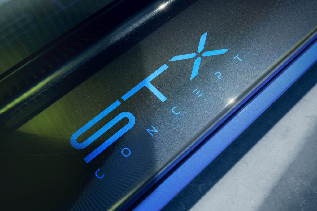 Opel STX Concept - zapowiedź kombi przyszłości przed premierą na Mondial de l'Auto