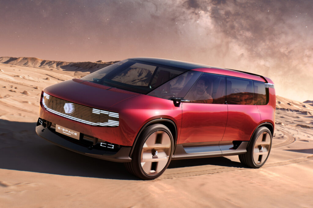 Renault idzie w kosmos: E-Space wskrzeszony jako elektryk Renault E-Space Concept w czarnym lakierze, przód z podświetlonym logo w kształcie diamentu i świetlnym pasem w kształcie litery U